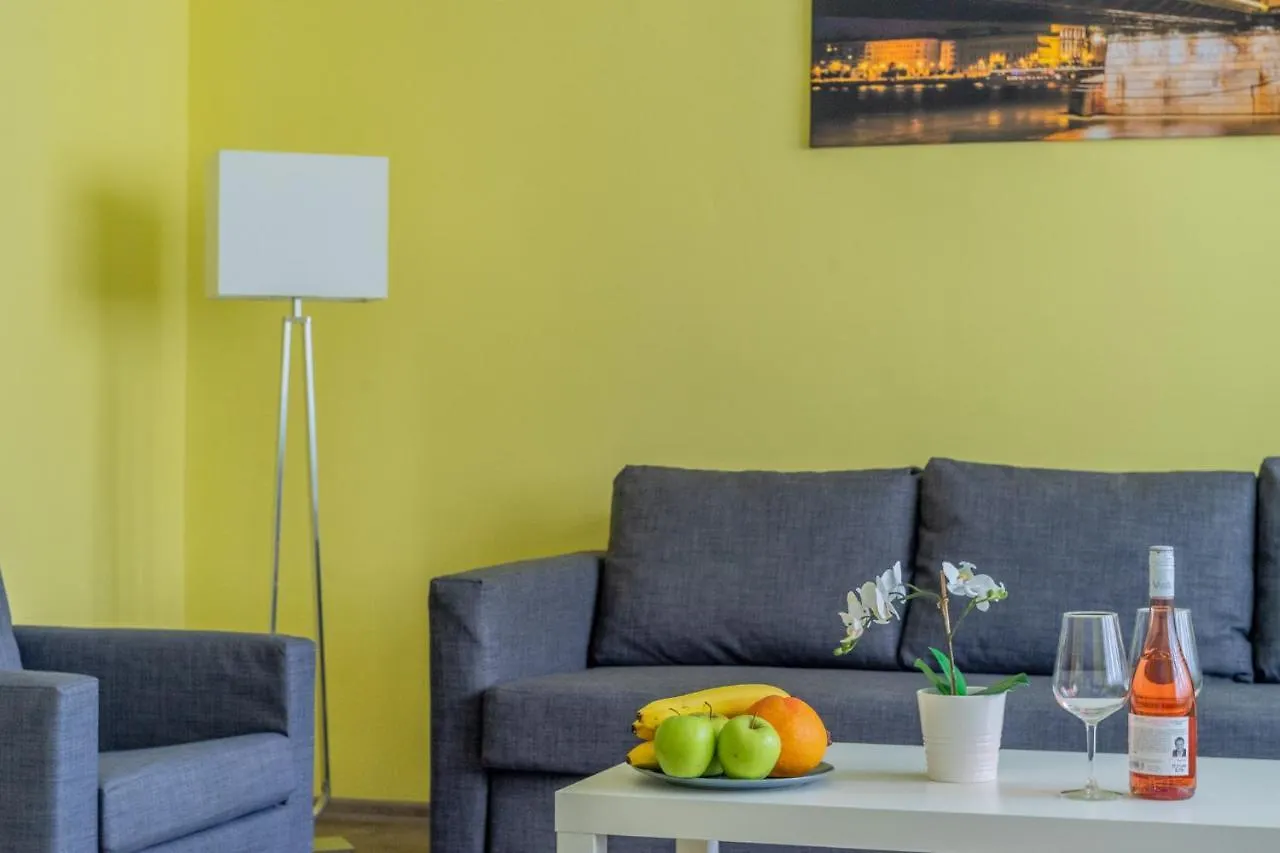 Filler Classy Apartman Budapest 0*,